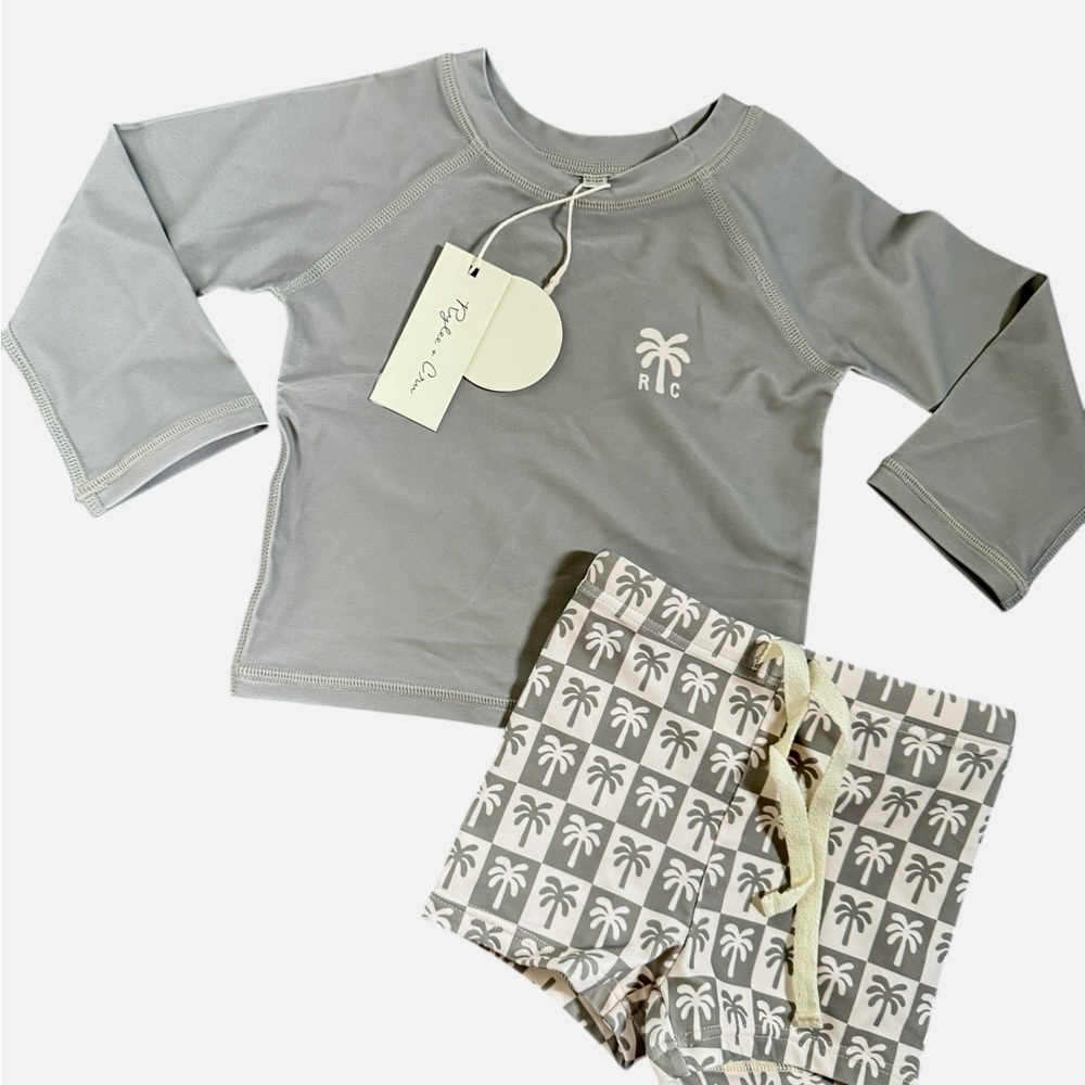NWTS RYLEE + CRU Rash Guard Boy
Set Palm 6-12 months,UPF 50